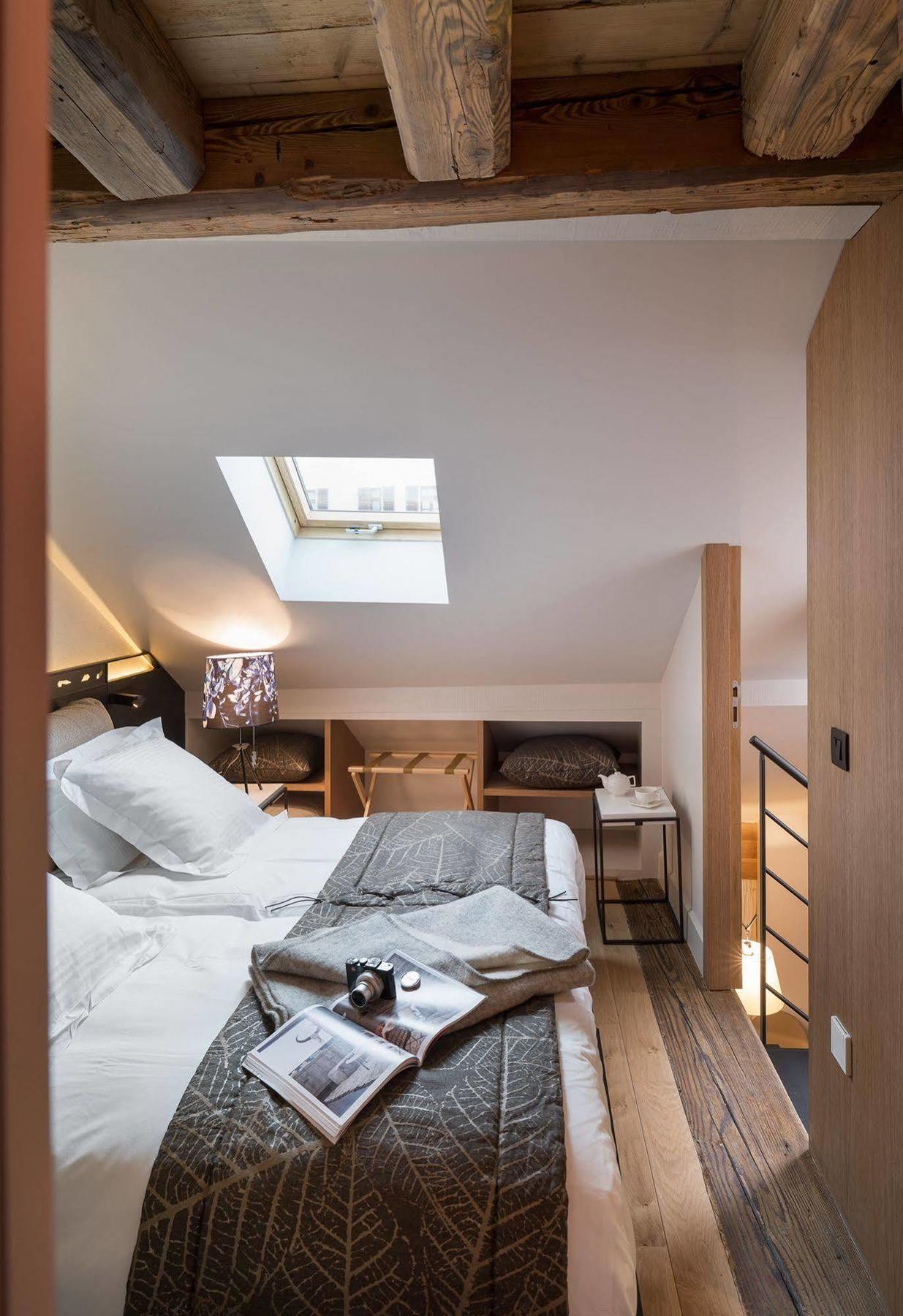 เล โลจ อันเนซี โอลด์ ซิตี โฮเต็ล Hotel อานซี ภายนอก รูปภาพ